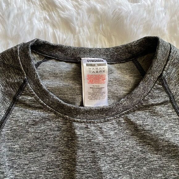 Gymshark Long Sleeve Crop Top Stretchy Womens Size Medium Gray - Picture 5 of 8